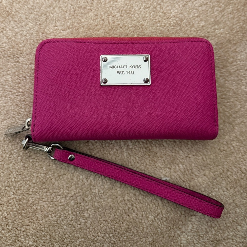 Michael Kors Fuchsia Leather Wristlet Wallet